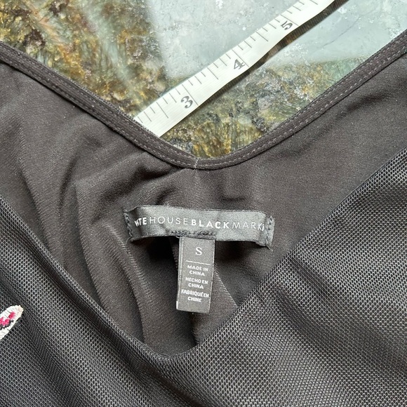 NWOT White House Black Market Black Floral Tank Top S - Picture 6 of 9